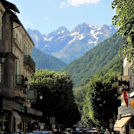 A Little Traditional French House Holiday home Bagneres-de-Luchon
