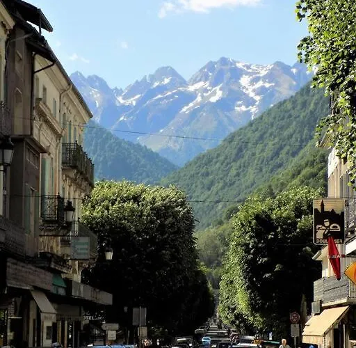 A Little Traditional French House Dom wakacyjny Bagnères-de-Luchon